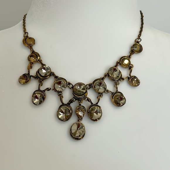 Steller Crystal Oval Faceted Stone Bib Necklace – Made in Brazil - Picture 2 of 3